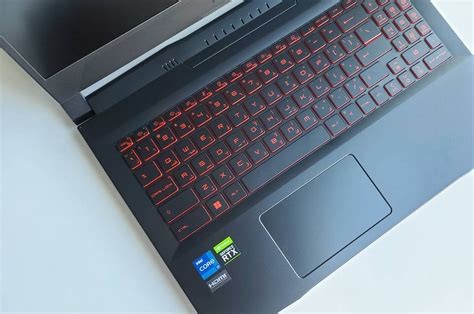 MSI KATANA GF66 (2022) .